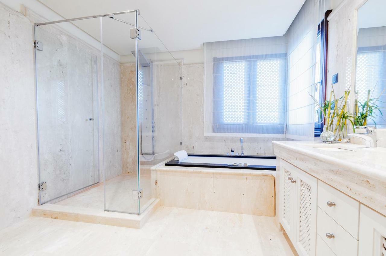 אסטפונה Luxury Apartment Frontal Beach In Doncella Beach מראה חיצוני תמונה